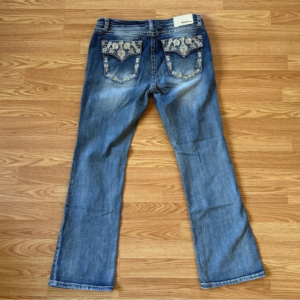 Grace In LA Embellished Jeans 32 Cowgirl Rhinestone Gold Embroidered Hearts EUC - Picture 6 of 11